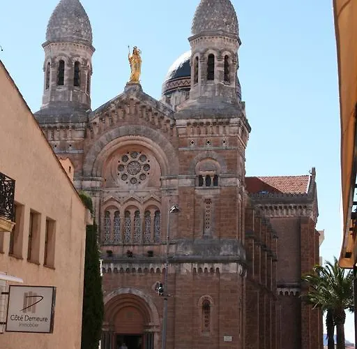 Le Prado De St Raph Ξενοδοχείο 2*