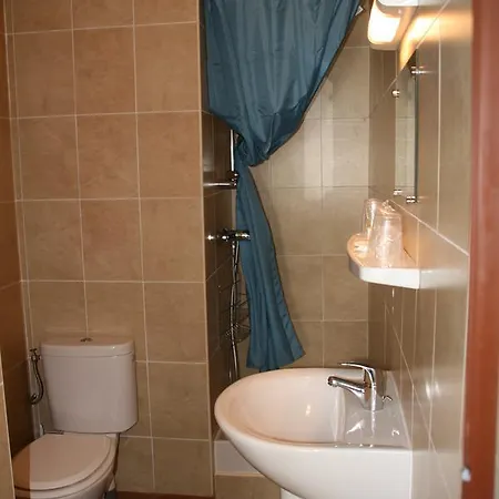 Le Prado De St Raph Отель