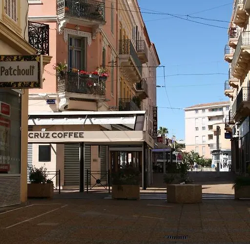 Le Prado De St Raph 2* Saint-Raphael (Var)